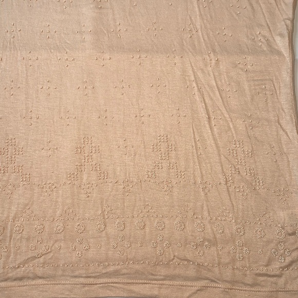 Blush Beaded Detail T Shirt  / Blouse Bobeau - Picture 7 of 14